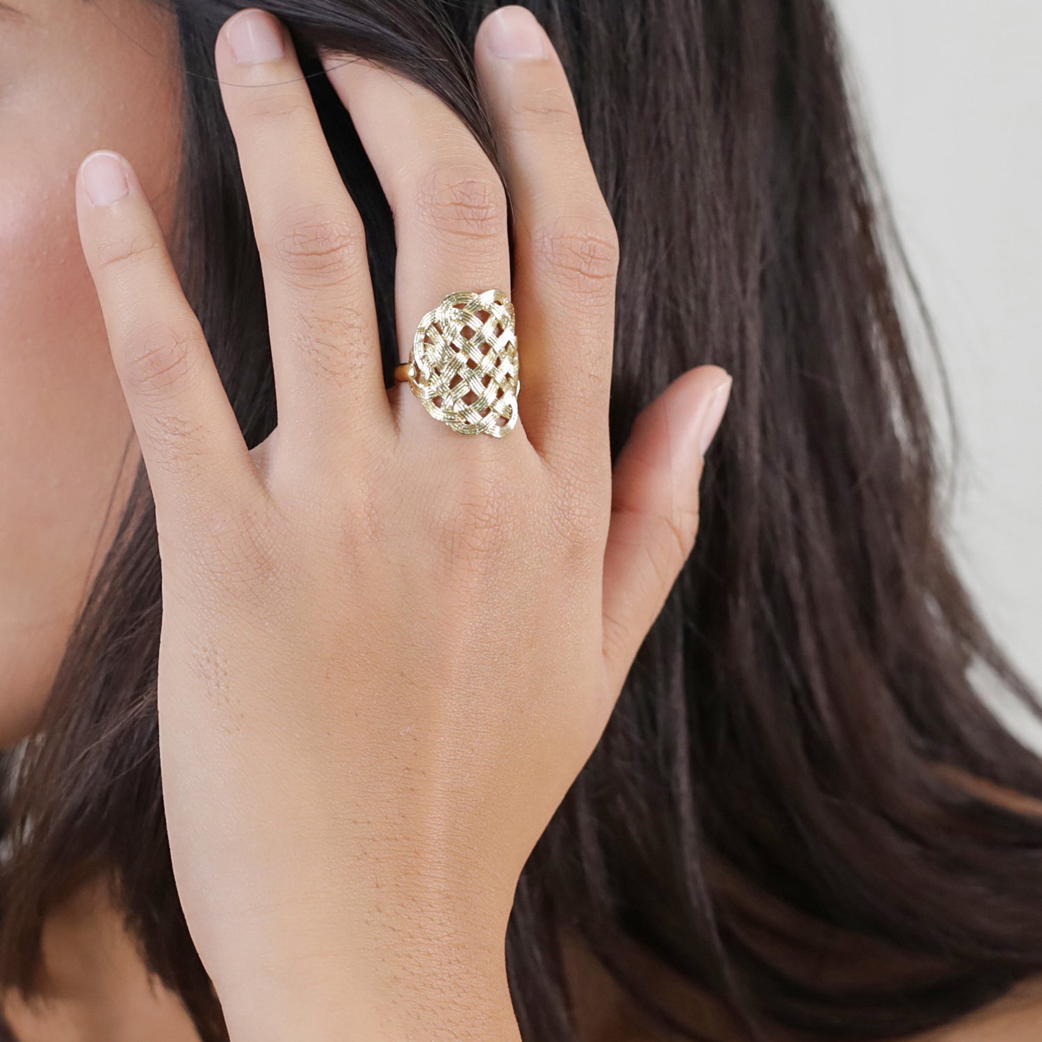 SHINOMOKI Thin Golden Adjustable Ring - Ori Tao