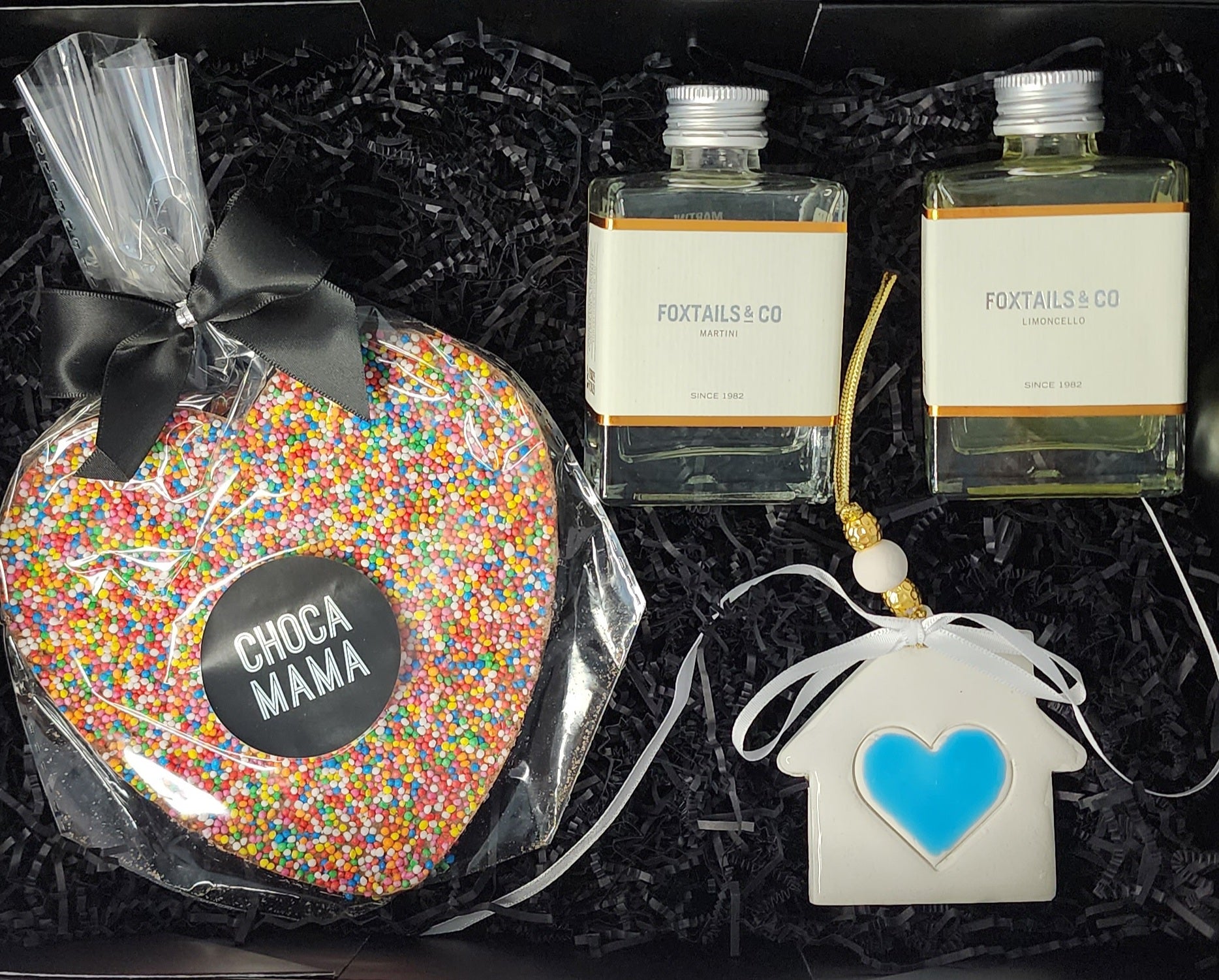 Chocolate & Cocktails Gift Hamper - Blue Heart Mini Home