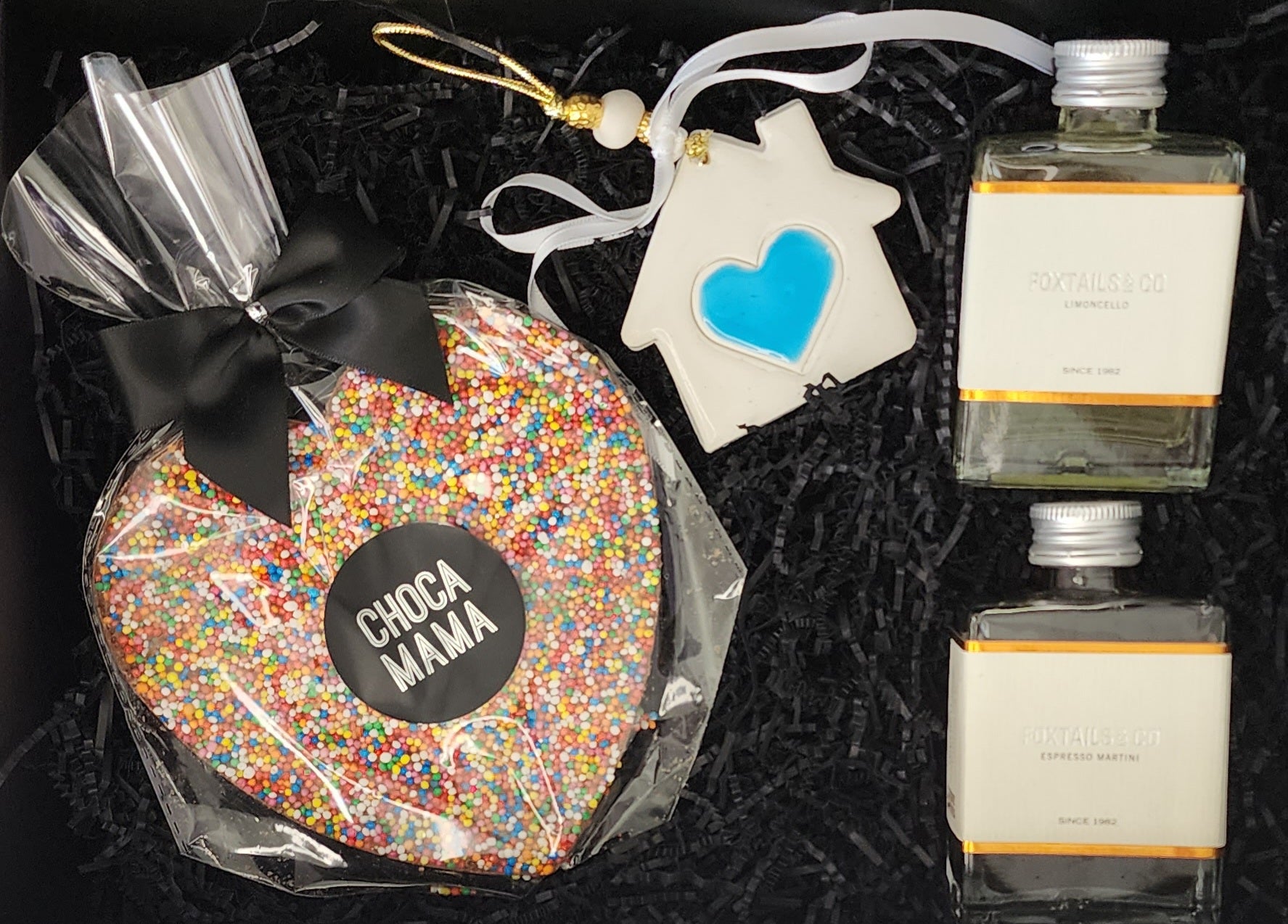 Chocolate & Cocktails Gift Hamper - Blue Heart Mini Home