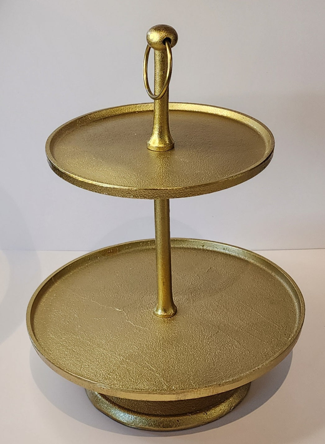 2 Tier Gold Stand W/Texture