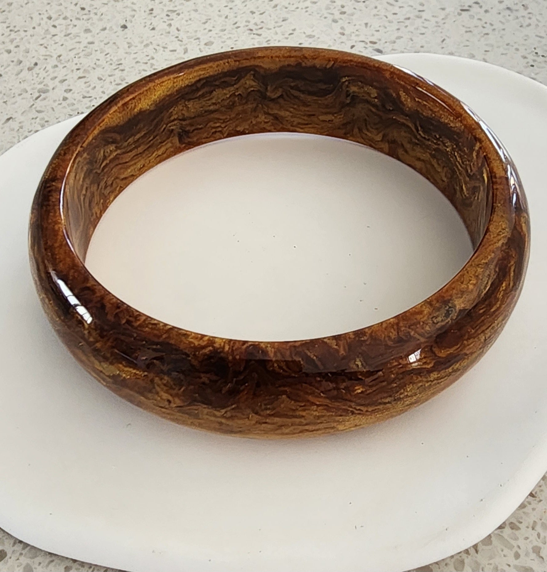 MEEA Resin Bangle - AMBER