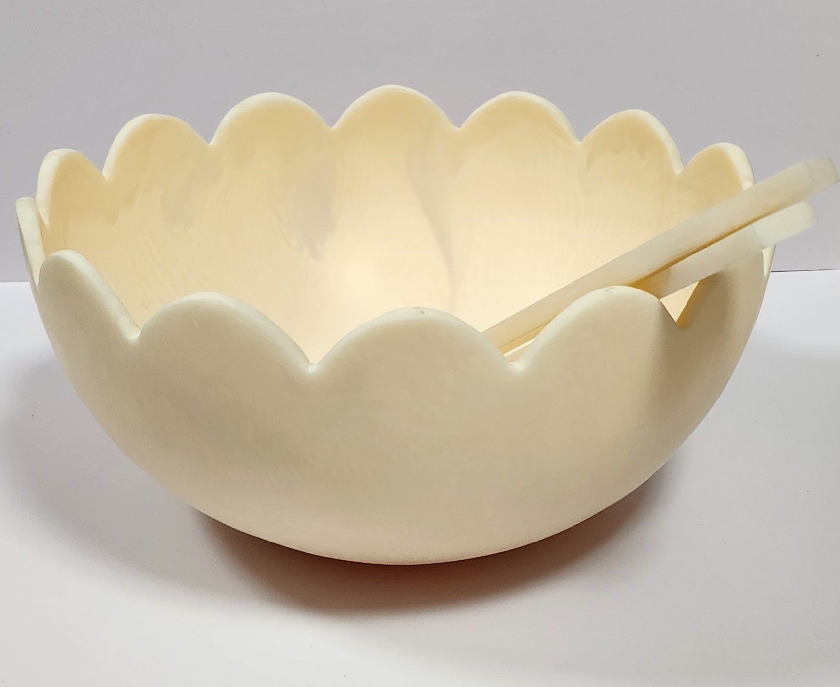Beige Resin Salad Bowl