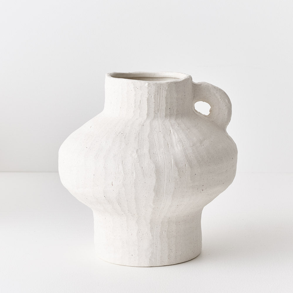 Sistine Pot - White (23cmh x 22cmd)