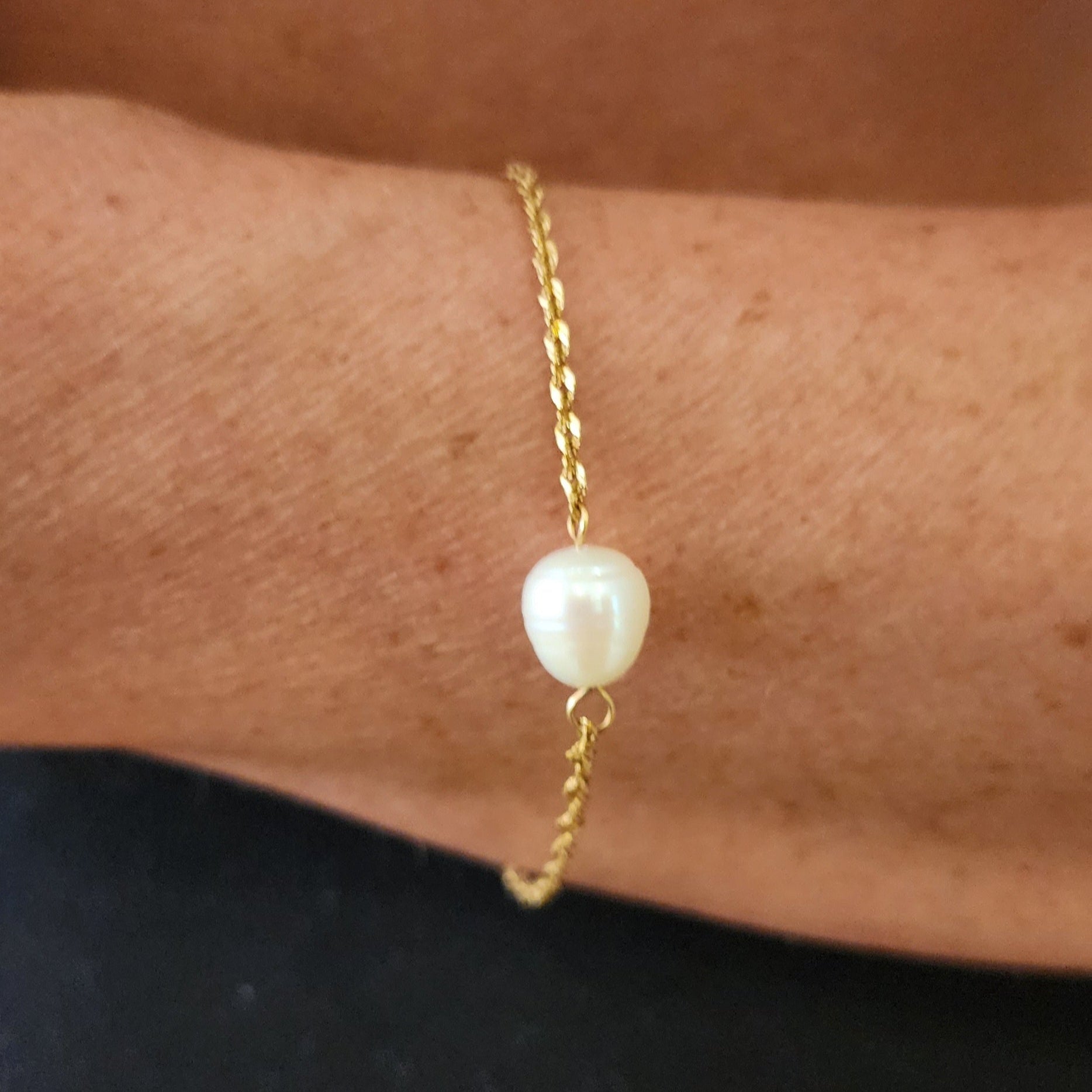 Pathos Jewellery - Mykonian Freshwater Pearl Bracelet