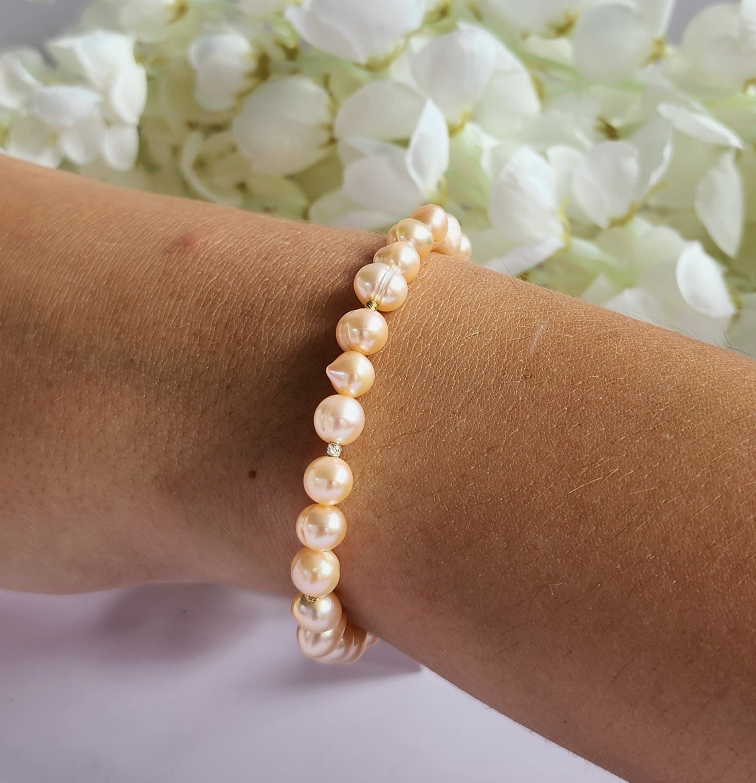 Pearl Bracelet in Pink or Lilac