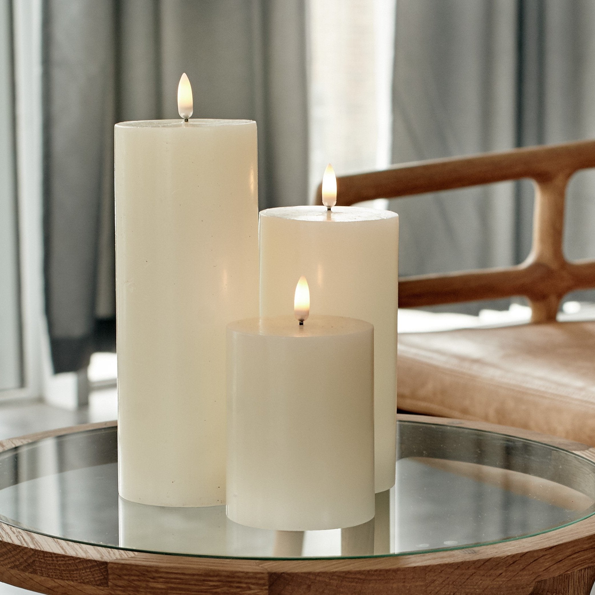 UYUNI Lighting Medium Wide Pillar, Classic Ivory, Smooth Wax Flameless Candle, 10.1cm x 15.2cm (4.0" x 6")