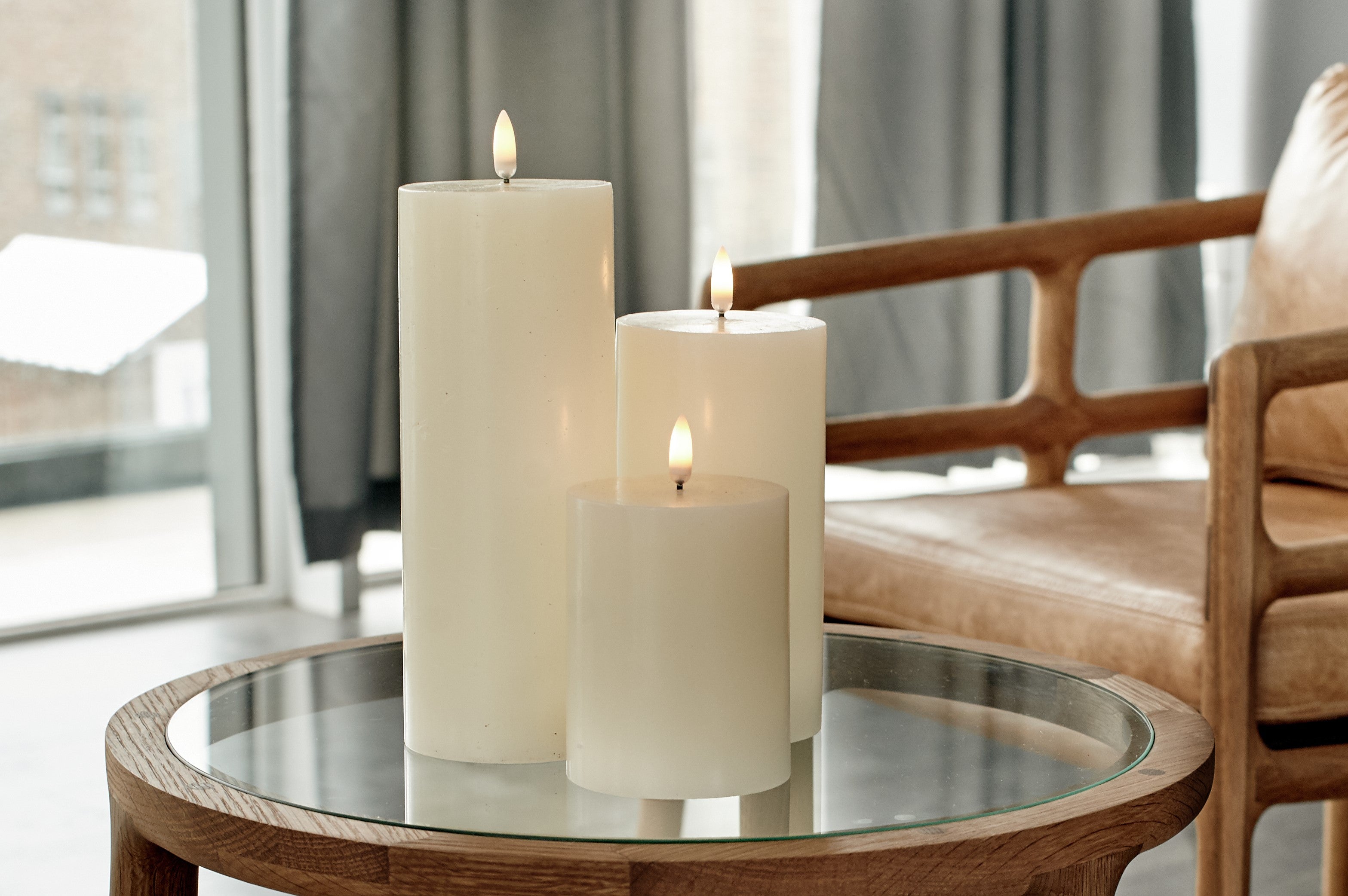 UYUNI Lighting Tall Pillar, Classic Ivory, Smooth Wax Flameless Candle, 7.8cm x 20.3cm (3.1" x 8")