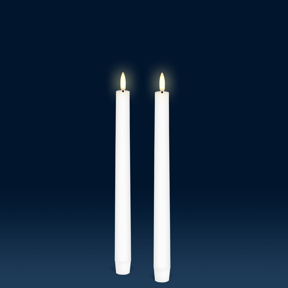 Uyuni Lighting Tall Tapers 2.3cm x 25 cm (0.9" x 9.85") Set of 2 Smooth Wax Nordic White