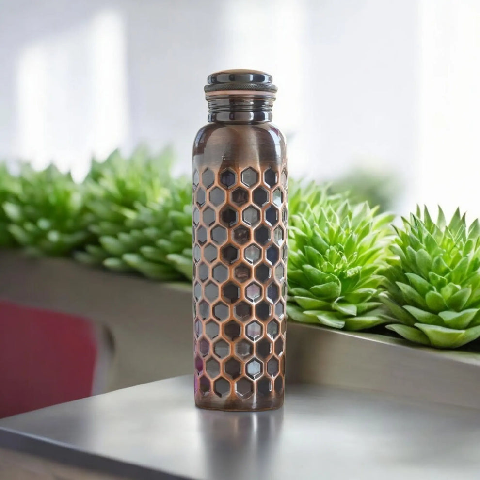 Antique Honeycomb 950ml Premium Copper Bottle