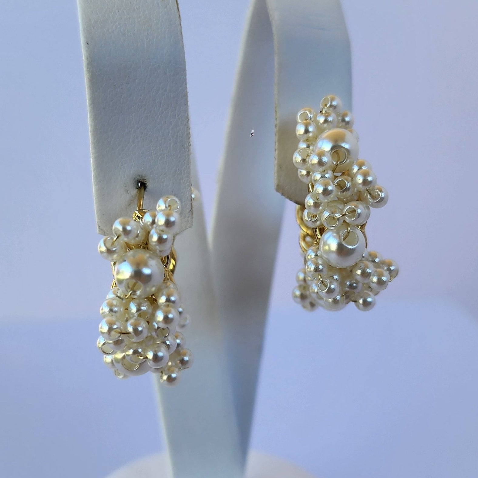 Mixed Shell Pearl Cluster Hoops – White