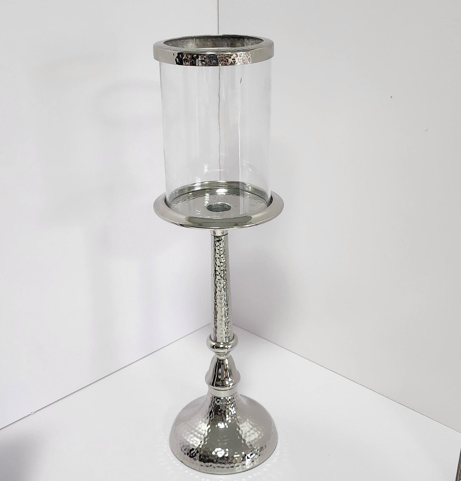 Hammered Pillar Glass Candleholder