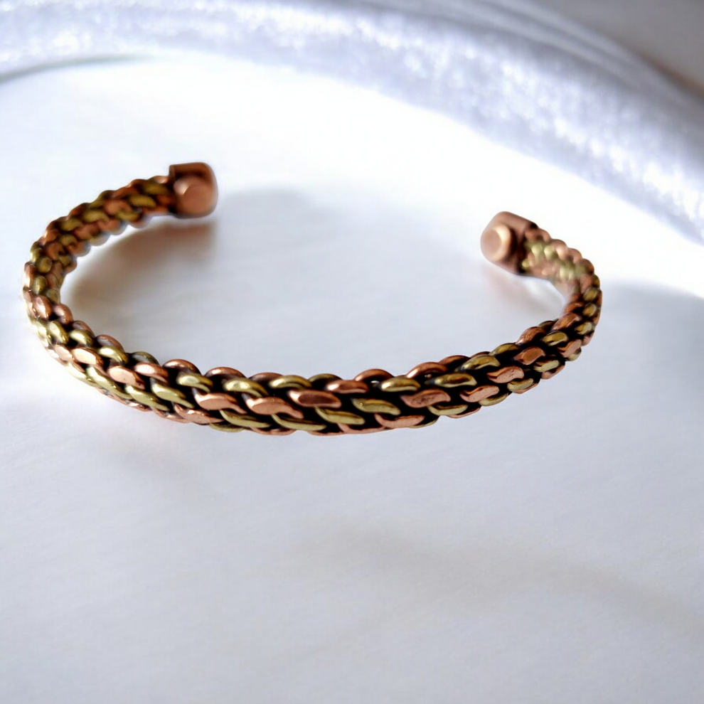 Golden Unity - Premium Copper Magnetic Bracelet