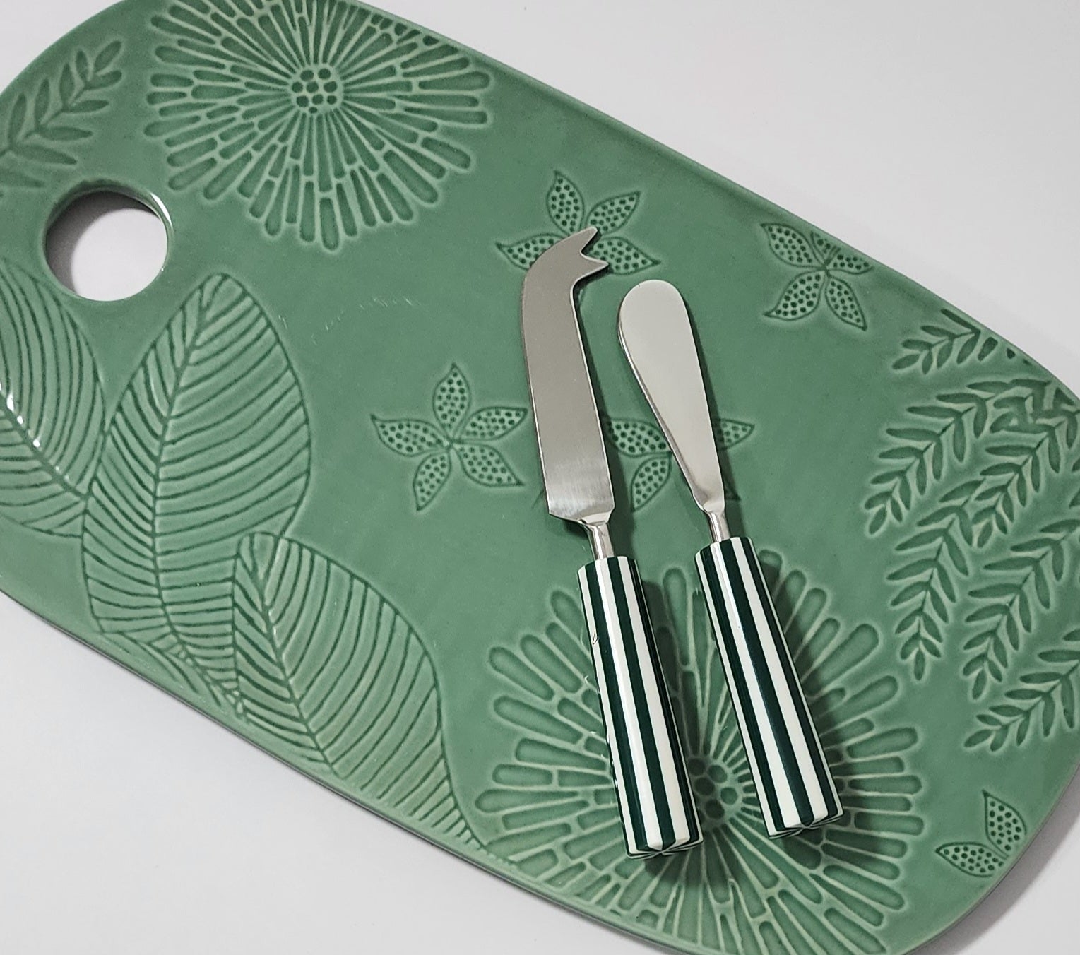 St Clair Green Stripe Spreader/Cheese Set of 2